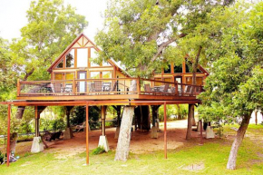Geronimo Creek Retreat- Treehouse Cabin